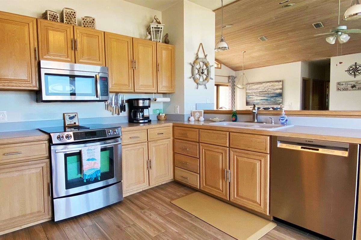 Well equipped kitchen with all you need for  those memorable family meals 