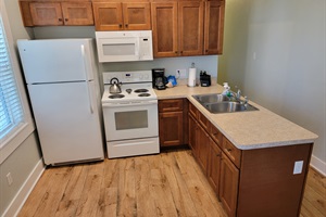 Full Kitchen