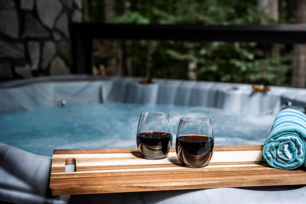 Watch the night settle over the trees in this cozy corner of the retreat. 