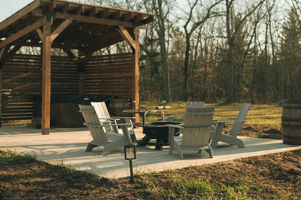 Fire Pit and Hot tub