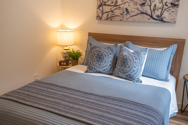 Queen Bed 2