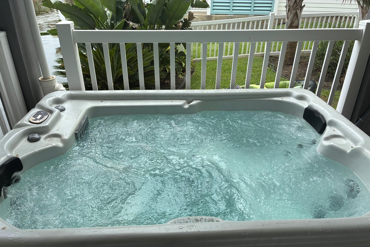 7bce3f70fe5945ce87cc1932ea67459f Large | Beachhouse | Texas | TX | Vacation Homes | Galveston | Crystal Beach | Kokomo | Breezy Days | Beachfront Elegance | Sunrise Serenity | Southern Sands Property Management, LLC