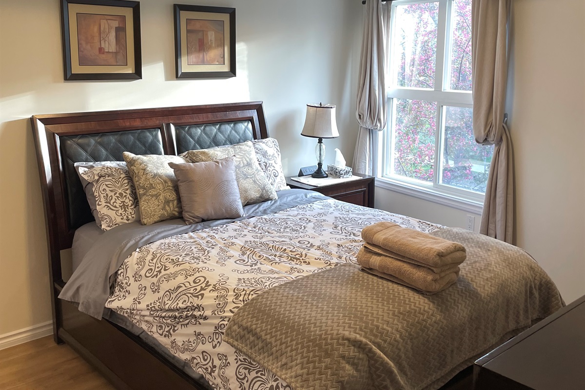Bright and modern bedroom.