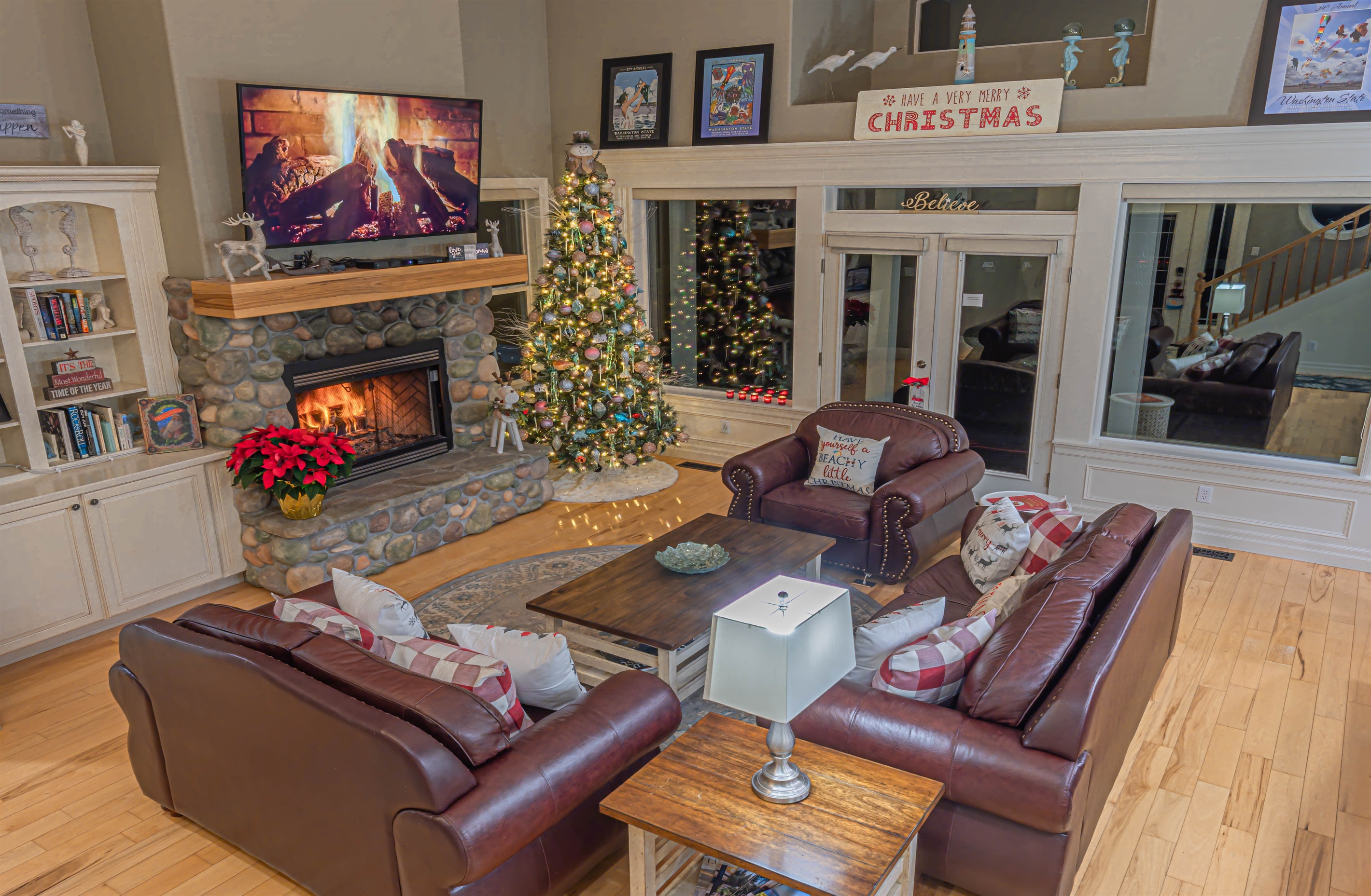 Blue Skye's Beach House is always decorated at Christmas time with at least 2 Christmas trees in the house.