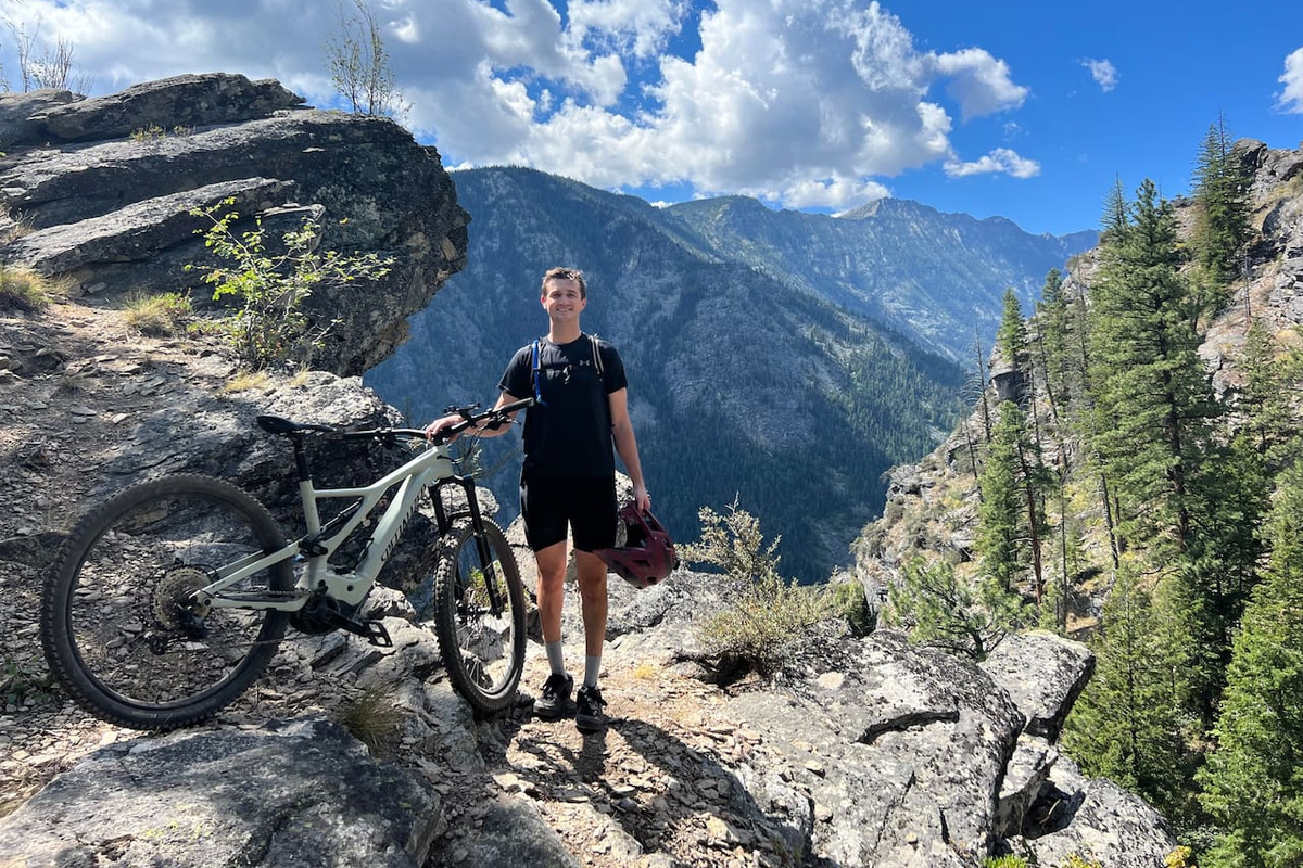 Nearby hiking an mountain bike trails are soooo good.