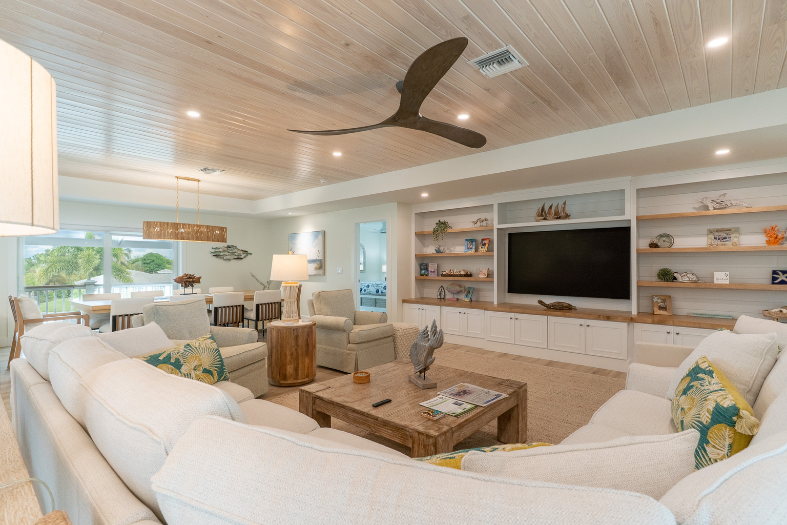 Large Open Seating Area