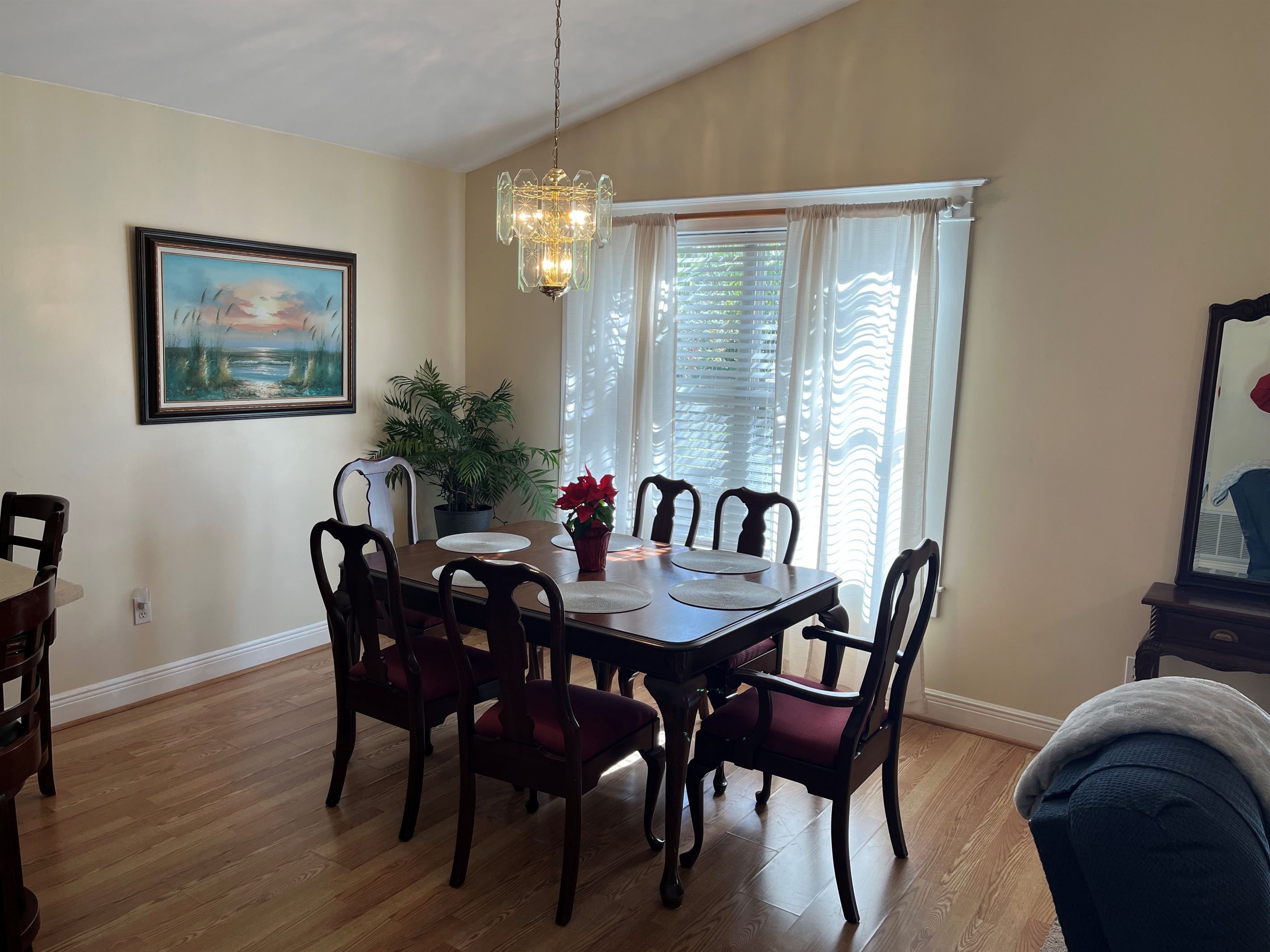 Spacious and lots of natural light