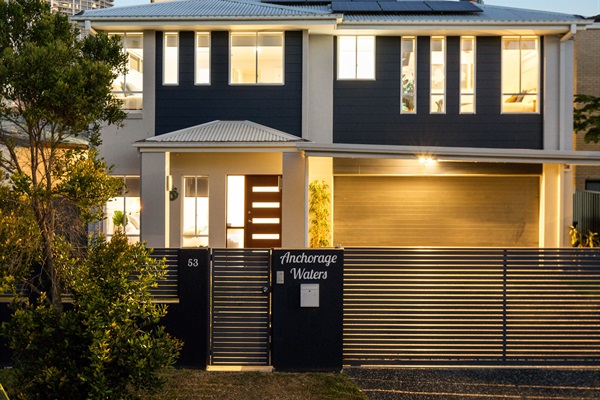 Elegant street presence with secure parking, just a short walk to Q1 and the heart of Surfers Paradise.