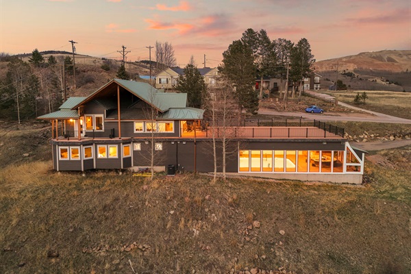 You will have a perfect vantage point perched on a hill overlooking the town and Sangre de Cristo mountains
