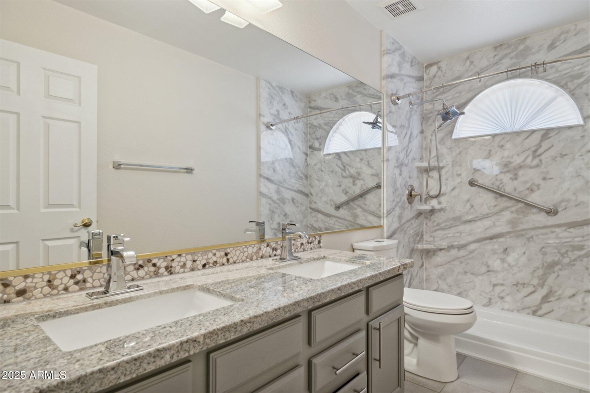 Upgraded Bathroom 2: Dual Vanity, Curtain Soon