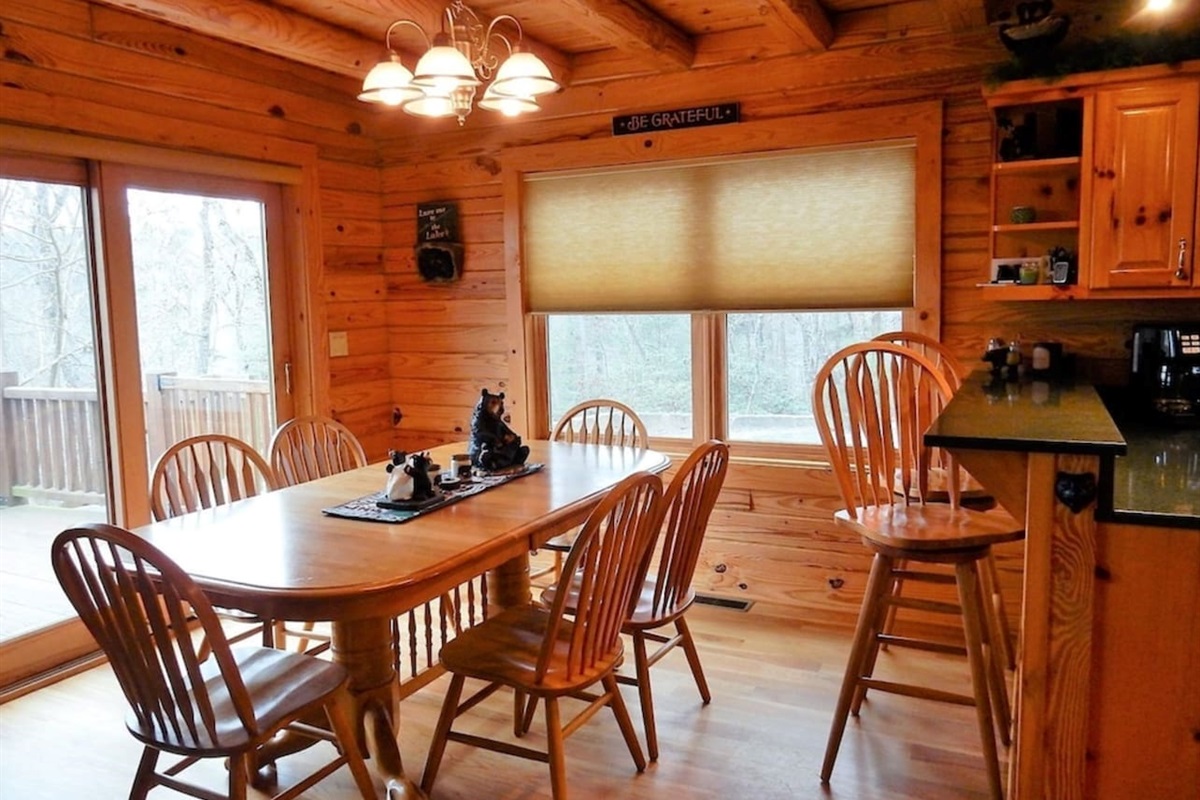 Dining room area 