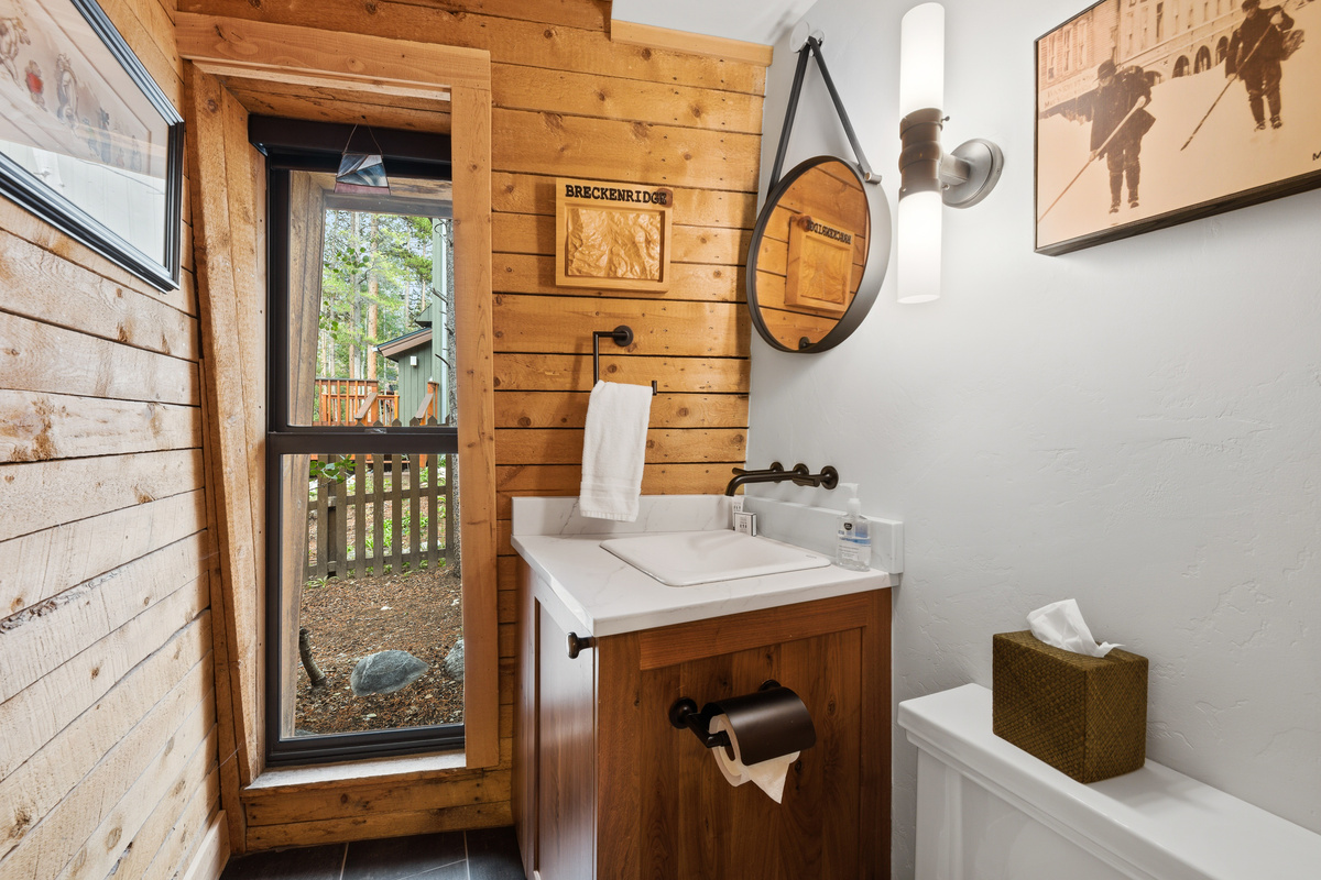 Main level half bathroom