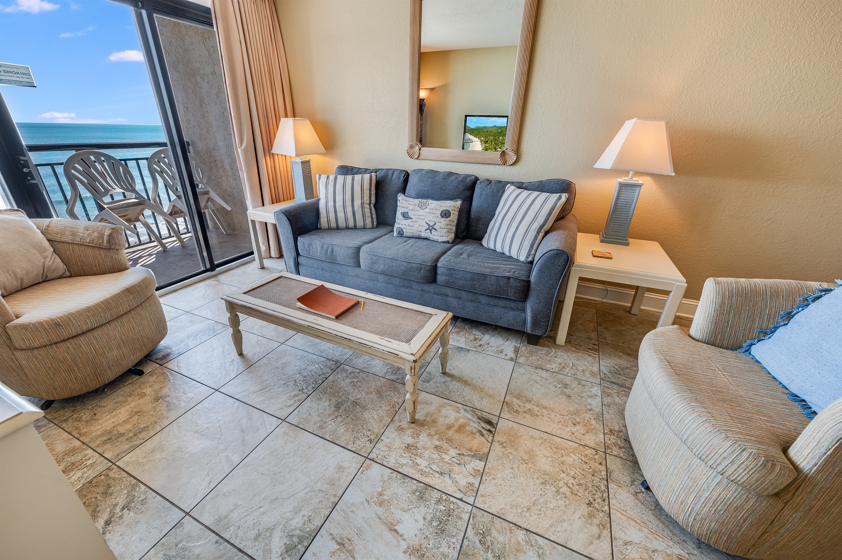 Stunning Views! 2BR Oceanfront,Beach Cove & pools 4