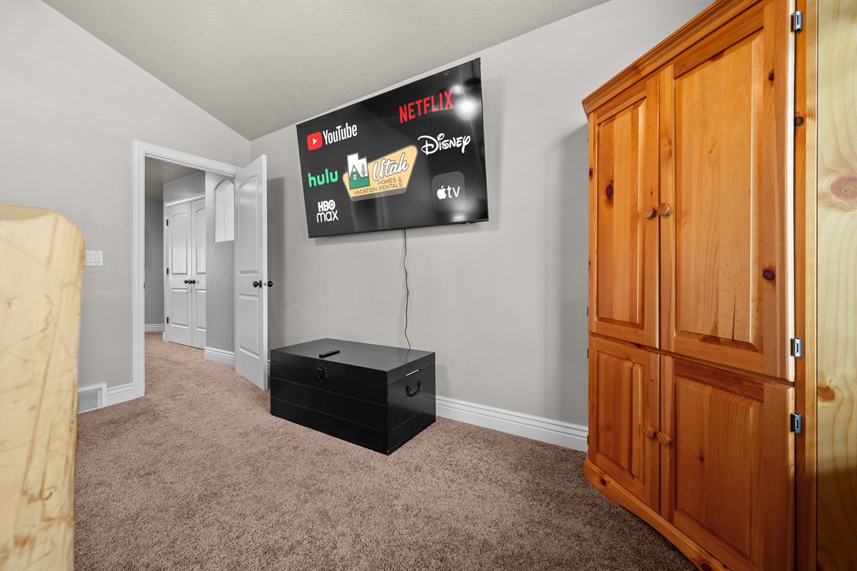 Wind down with your favorite shows from the comfort of bed.