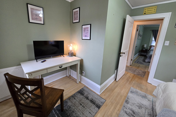 2nd King Work Desk