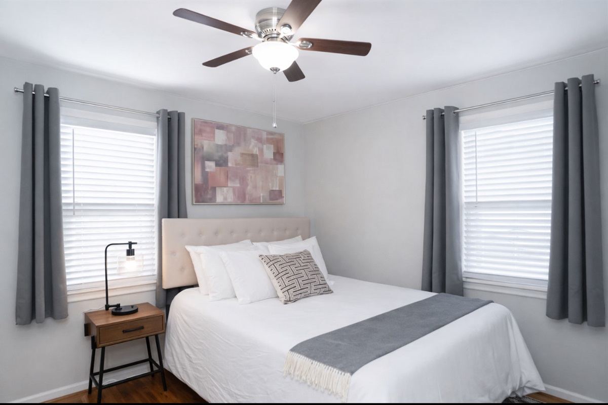 Bedroom 1 - Located on 1st Floor