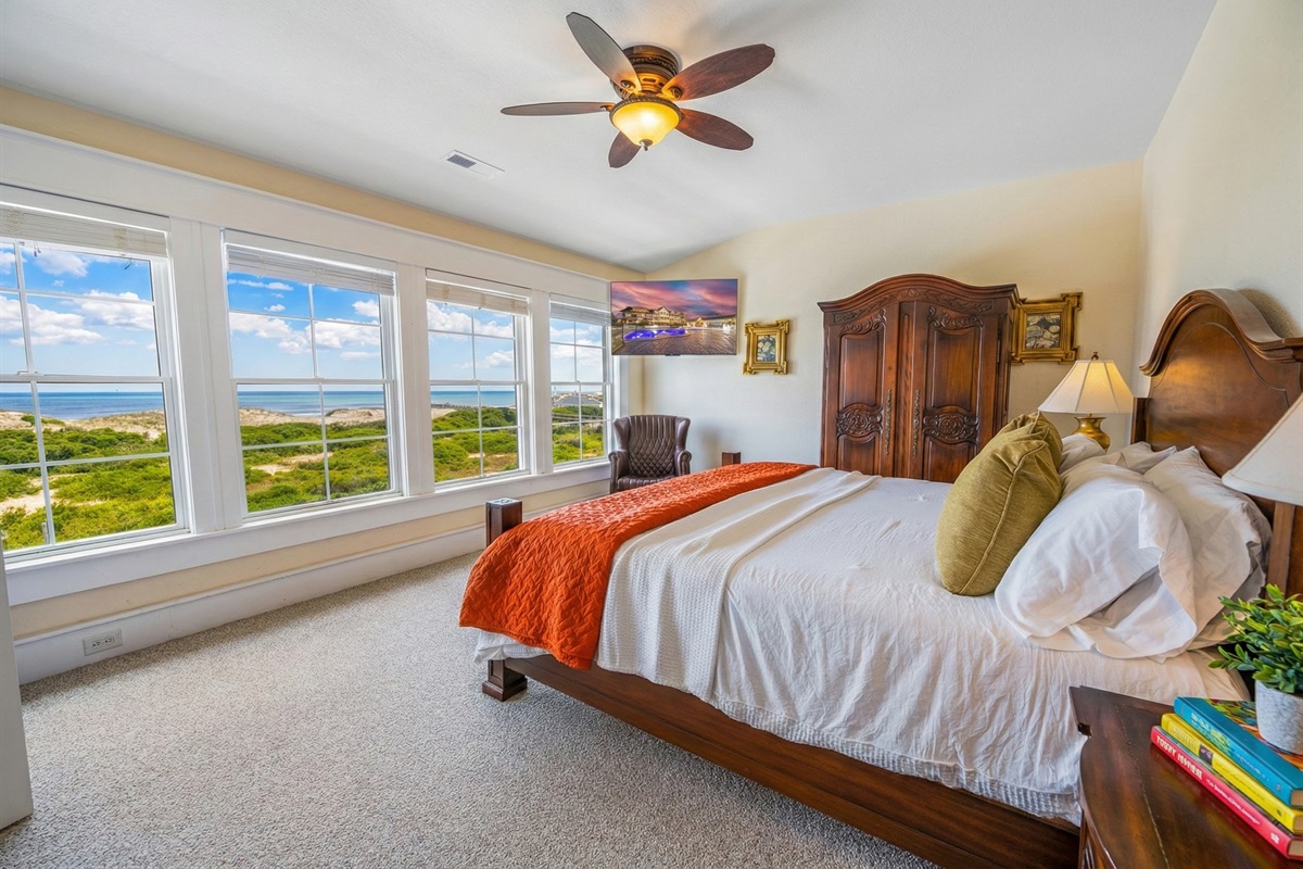 Mark Twain Guest Suite — Additional View of Spacious Suite | Event Accommodations | Corolla 4x4, OBX