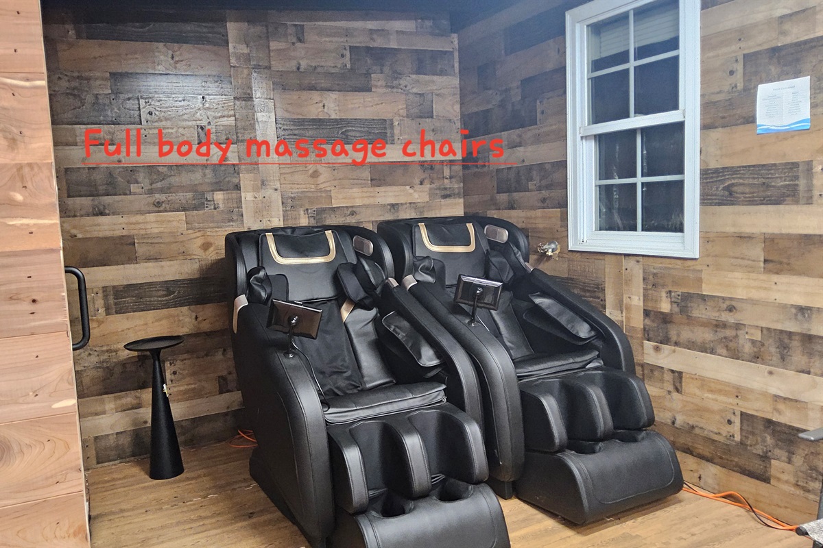 2 Full body massage chairs