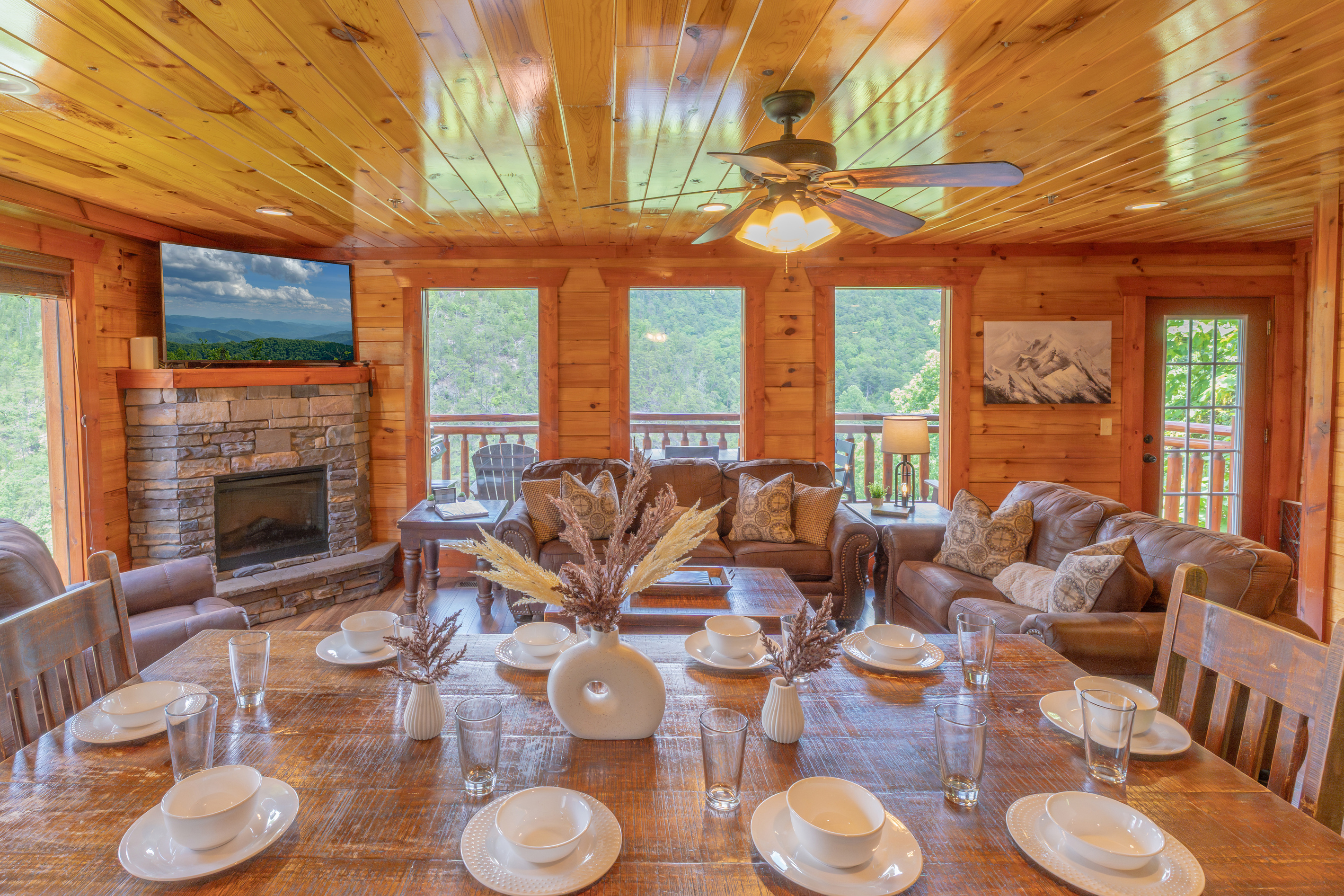 Gather around the table where mountain memories are made—warm cabin vibes, scenic views, and space for everyone to share a meal together.
