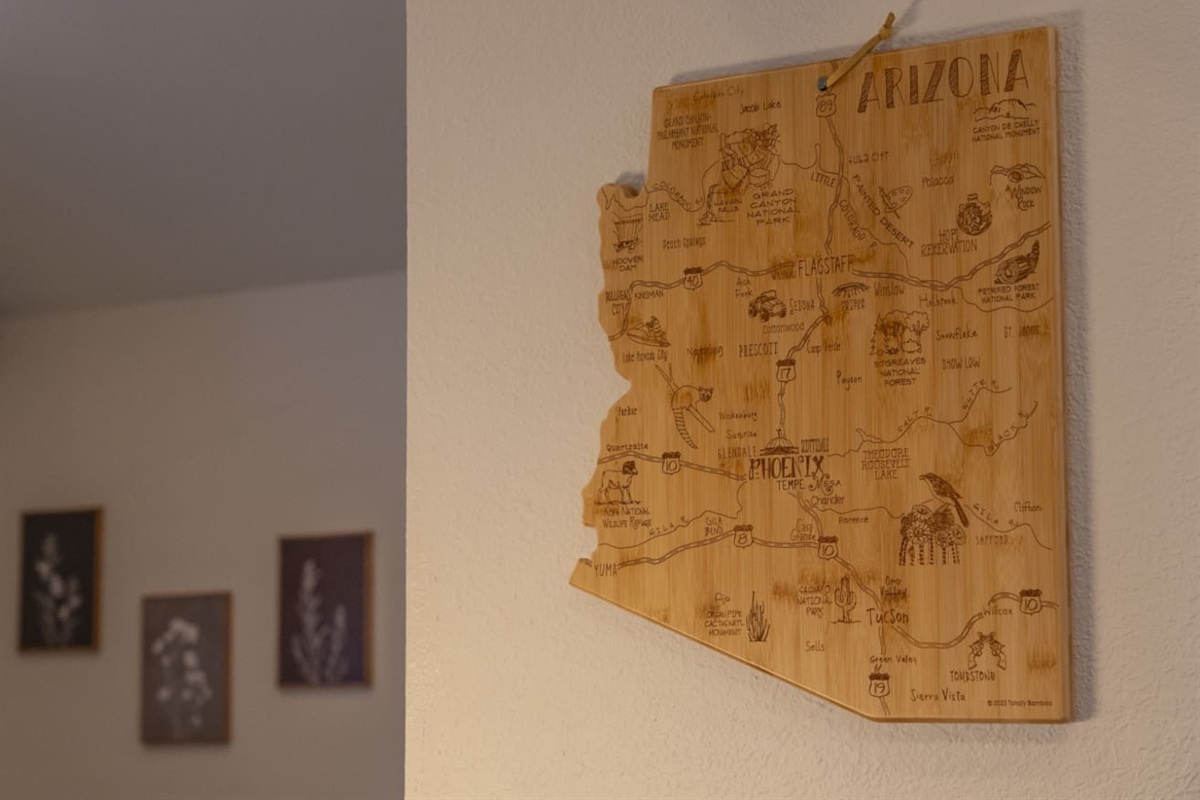 Local Arizona decor adds a warm regional detail to the home’s interior.