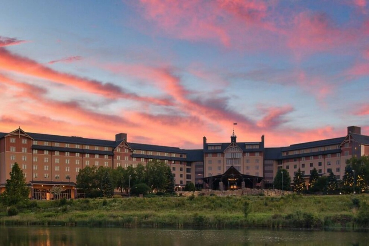 Mount Airy Casino Resort is 30 minutes away.