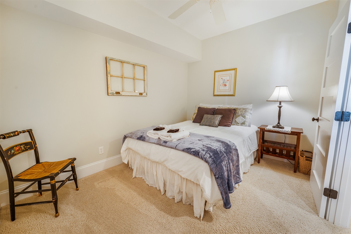 Extra sleeping - no windows in this room