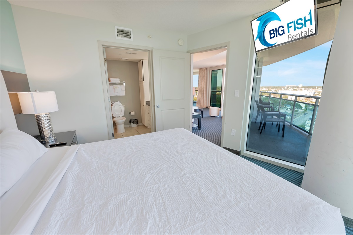 Beautiful Bedroom with Amazing Views 🌊☀️