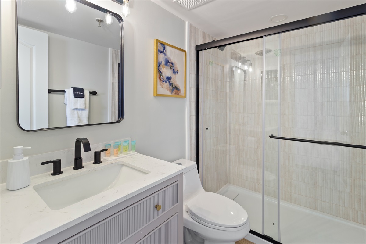 Bathroom 1 - Master Ensuite