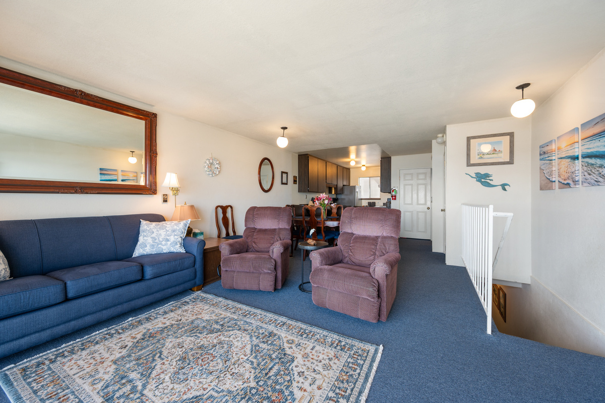 Living Room - Upstairs