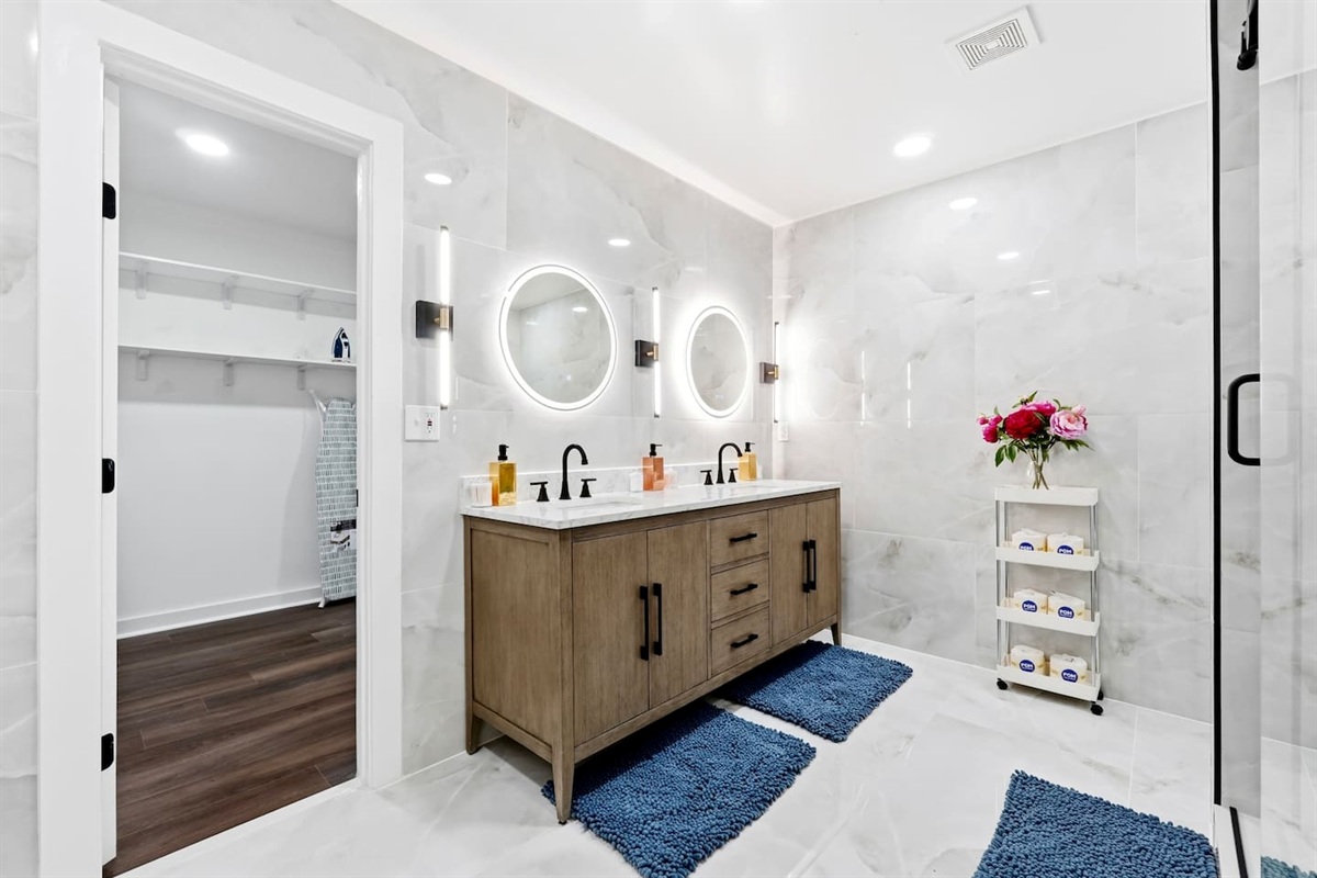 Private Luxury ensuite bathroom for Bedroom #3.