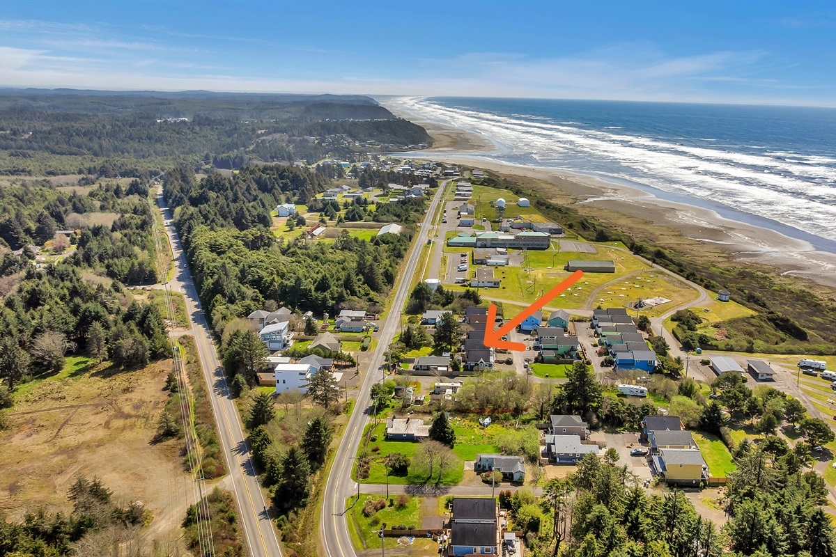 Sunkissed sits high on a bluff above the Pacific with beach access just around the corner.