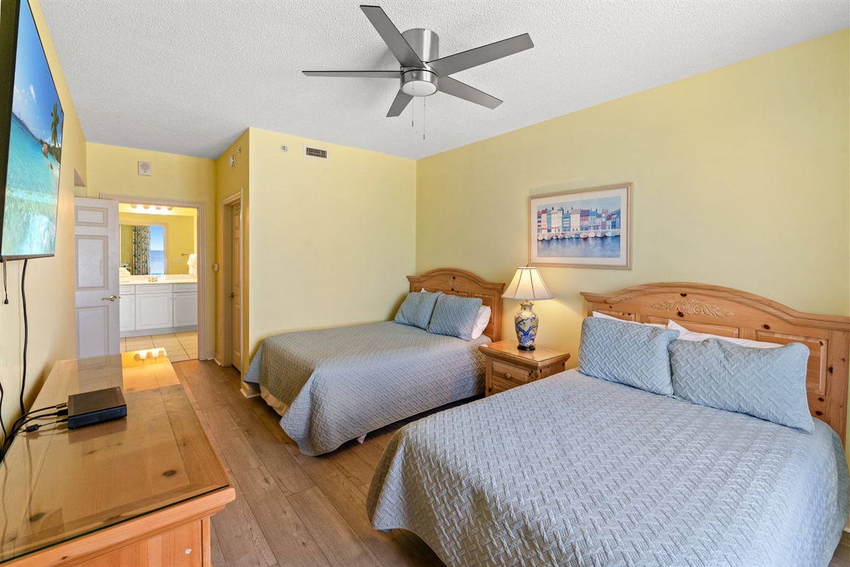 Queen beds in 2nd Bedroom