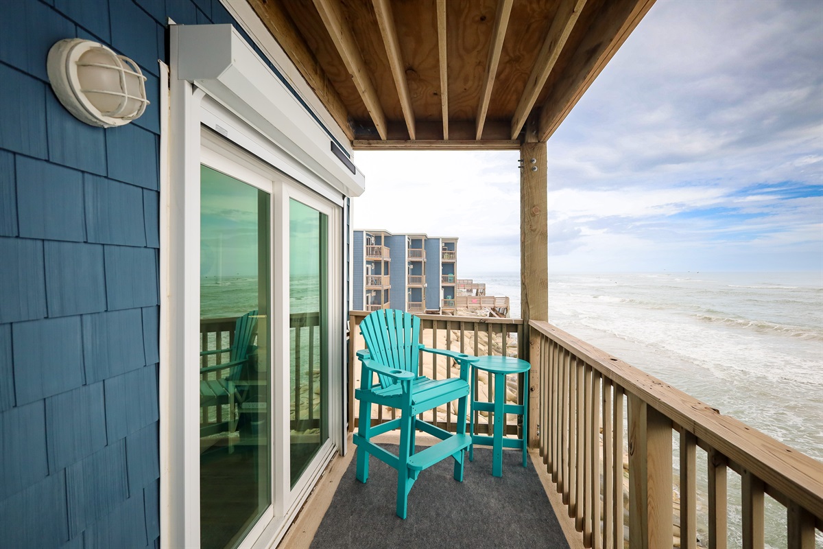 Comfortable polywood furniture