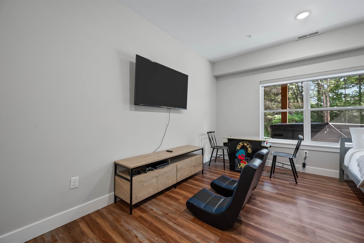 Sit down Pac-Man game and PS4 will be favorites for kids and grown ups!