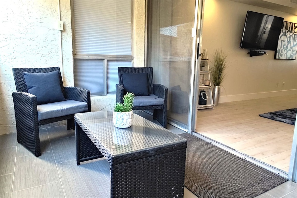Relaxing patio to enjoy the Arizona weather!