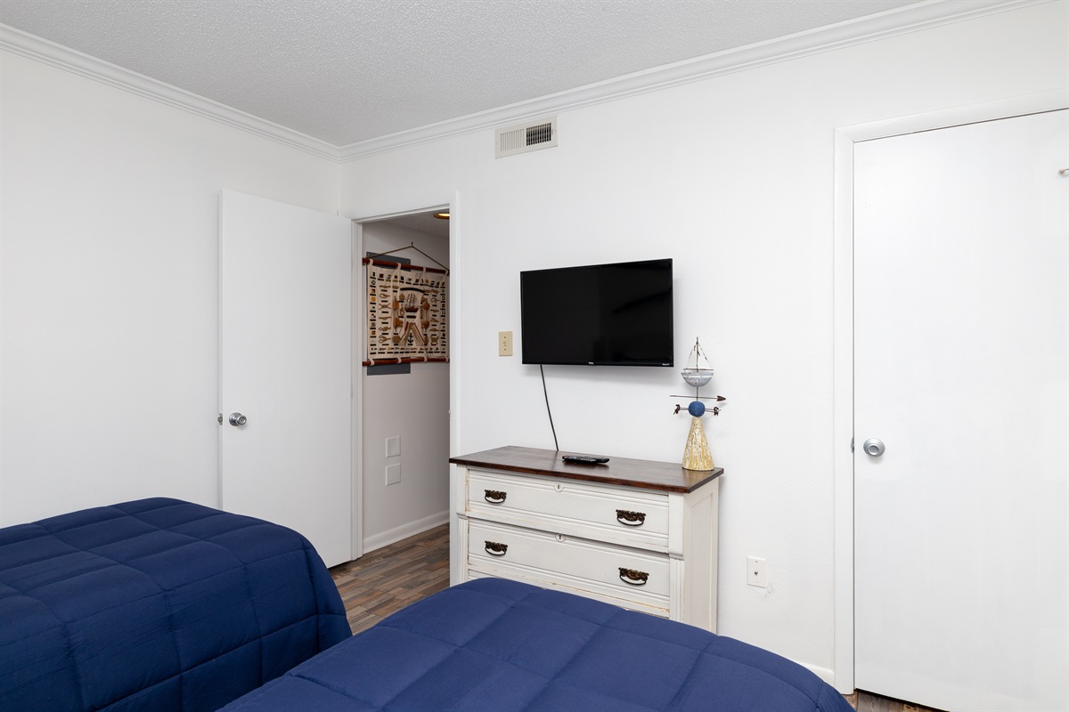 Smart TV for entertainment