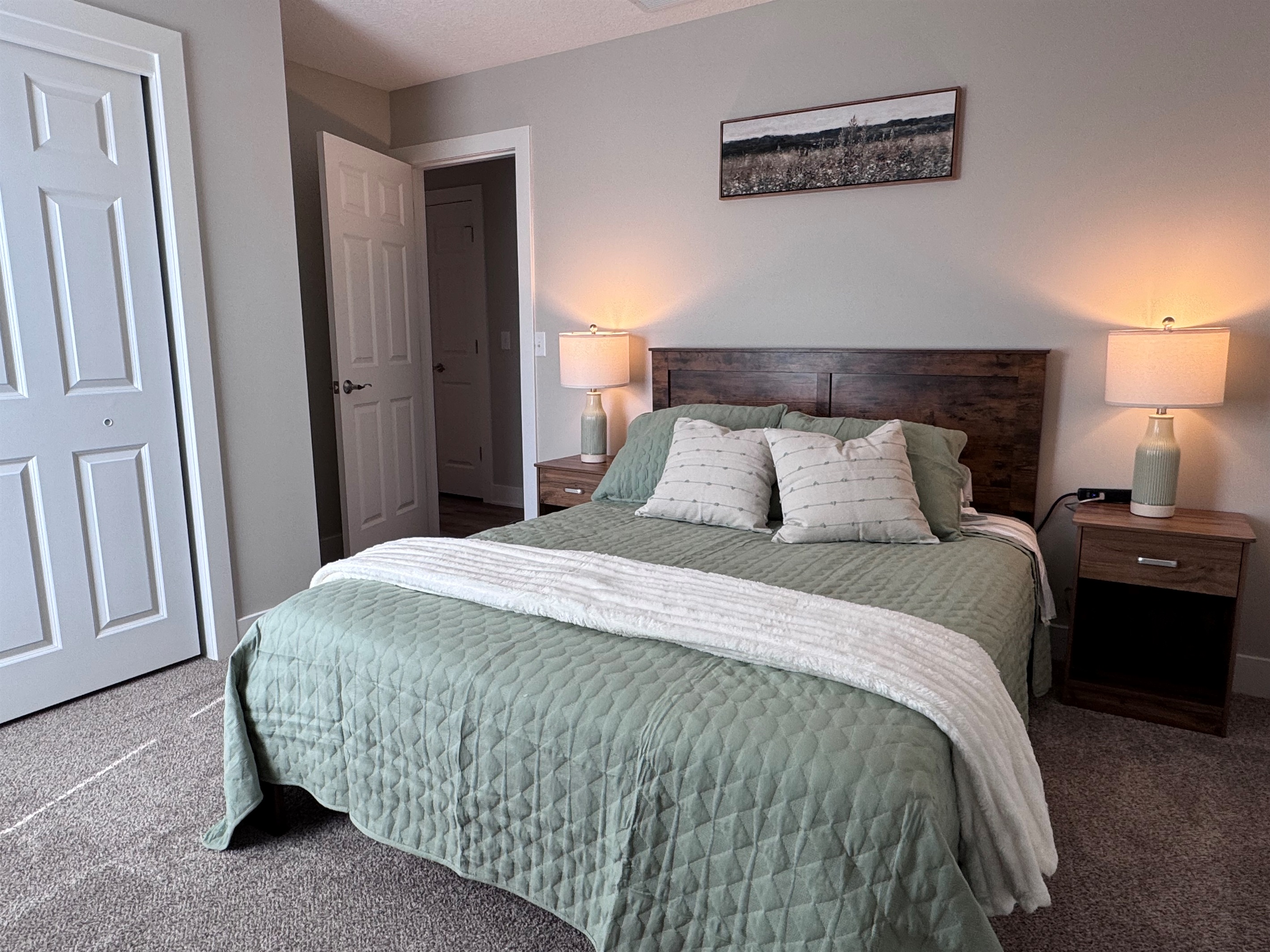 Queen Guest room