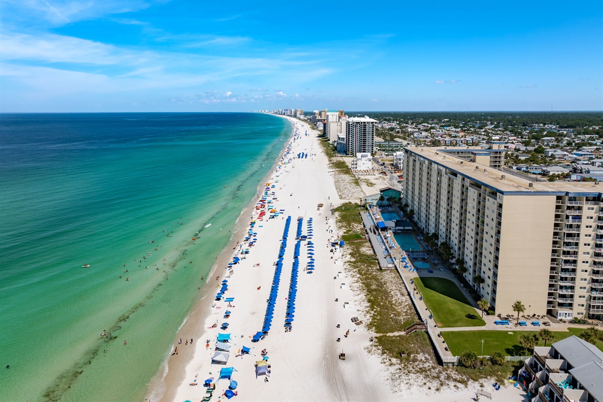 Here you will have a lovely beach stay.