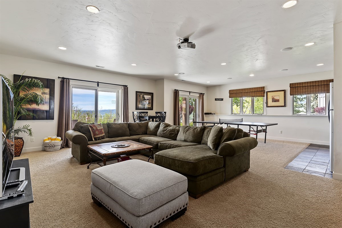 The perfect hangout space for everyone to spread out