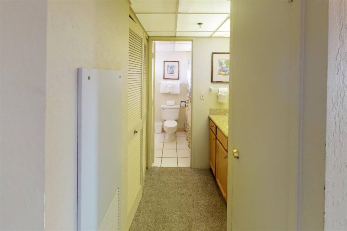 Kaanapali-Shores-938-Bathroom
