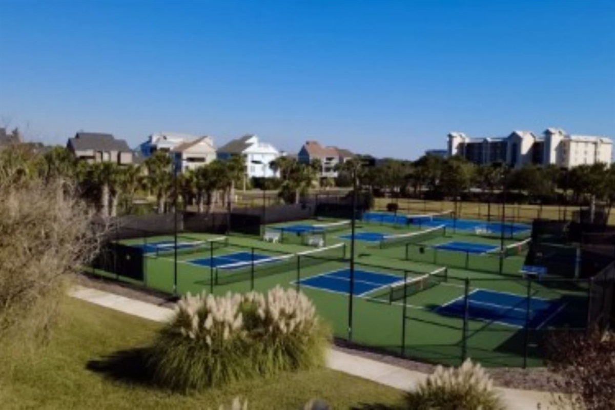 Pickleball Courts