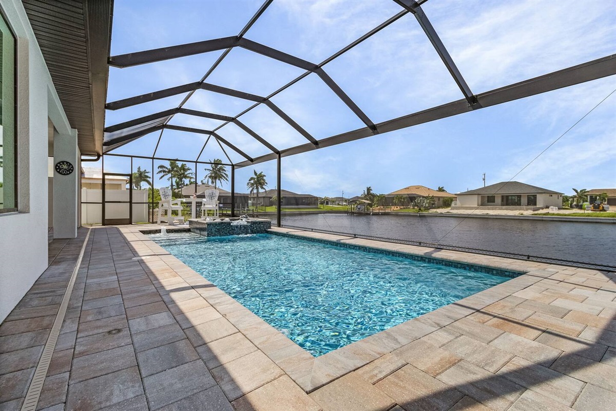 Experience Florida outdoor living at its finest!