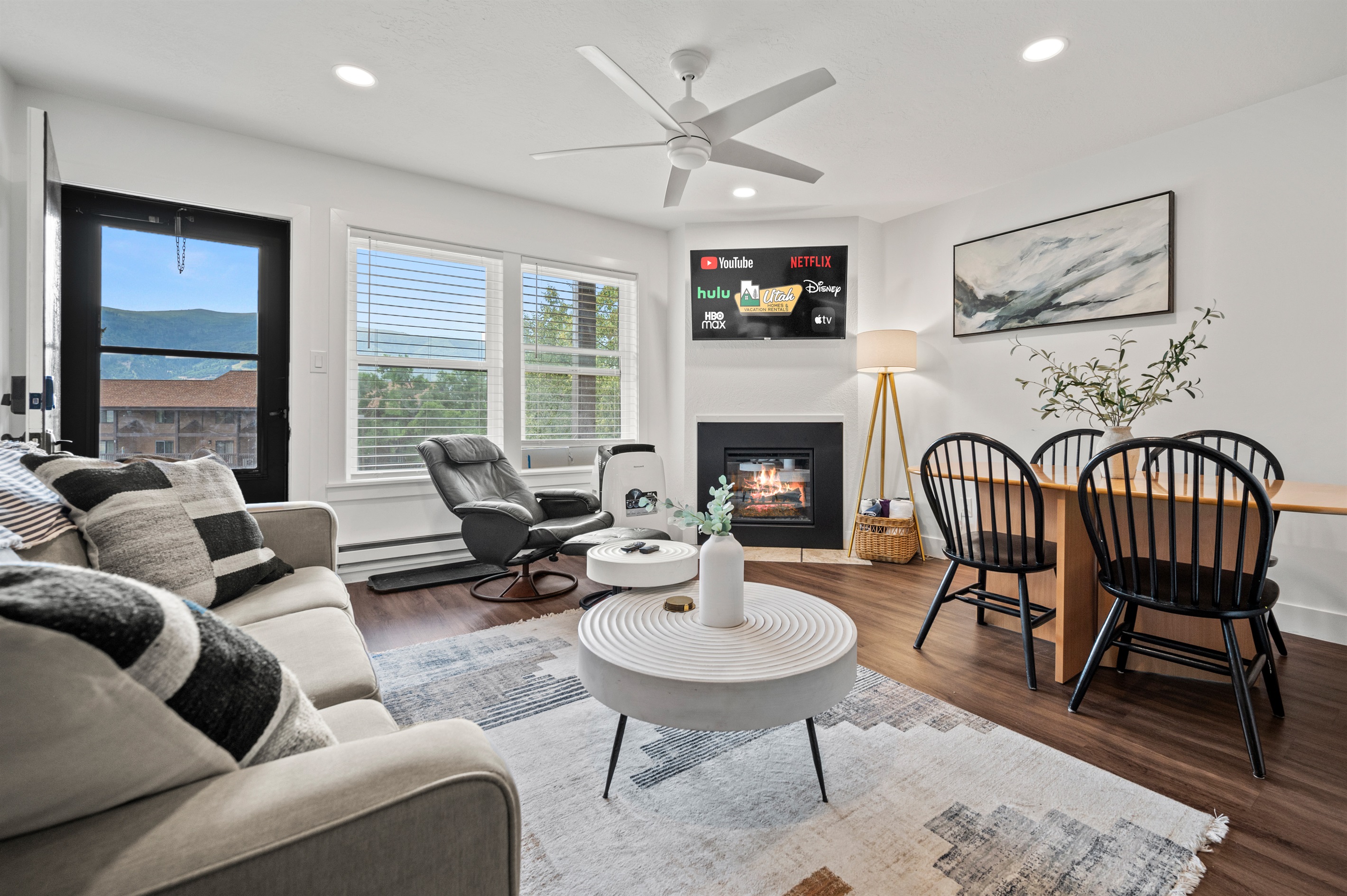 Enjoy entertainment on the large Smart TV to stream your favorite program!