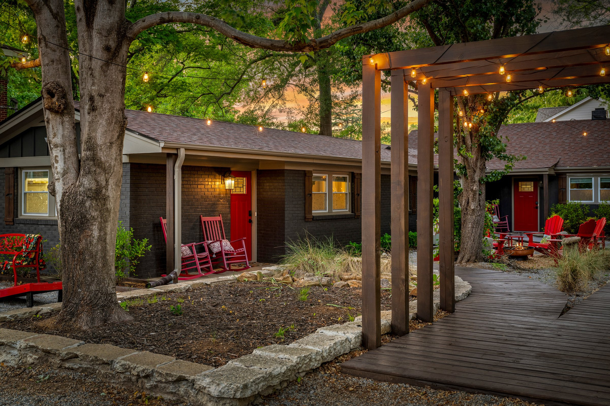 The courtyard is designed for gathering, relaxing, and slowing down.
