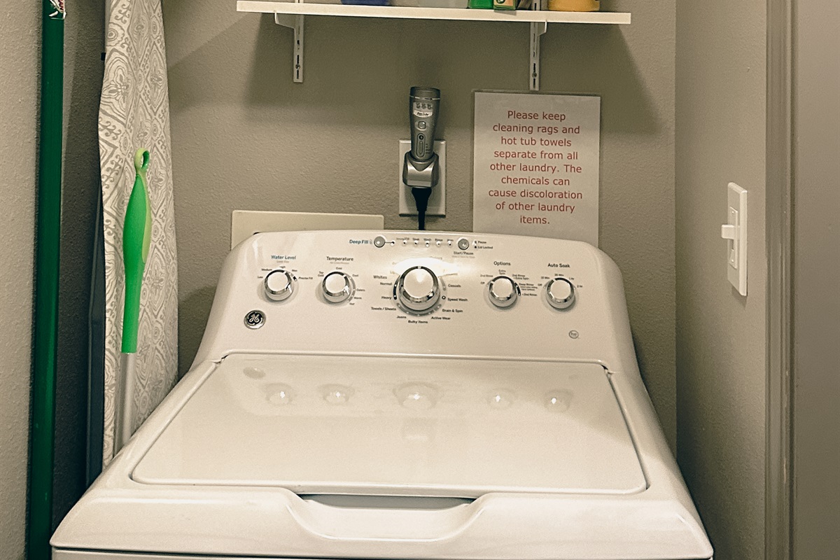 Full size washer with all the laundry necessities