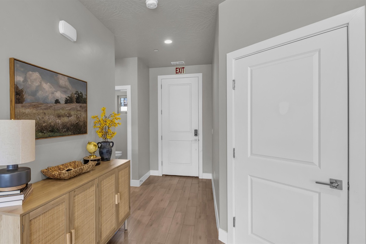 Welcoming Foyer with Stylish Console & Artwork