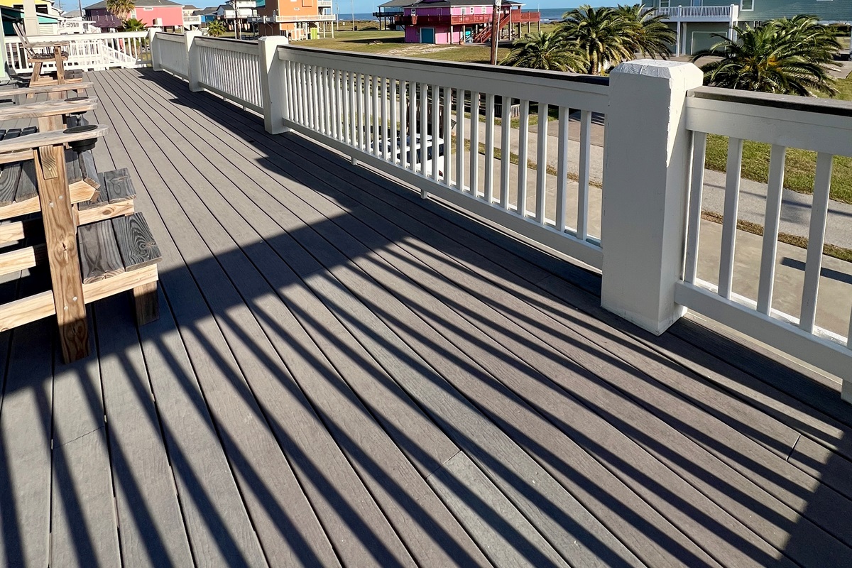 Crystal Paradise Outdoor Space: Expansive outdoor area overlooking scenic views, perfect for relaxation or entertaining.