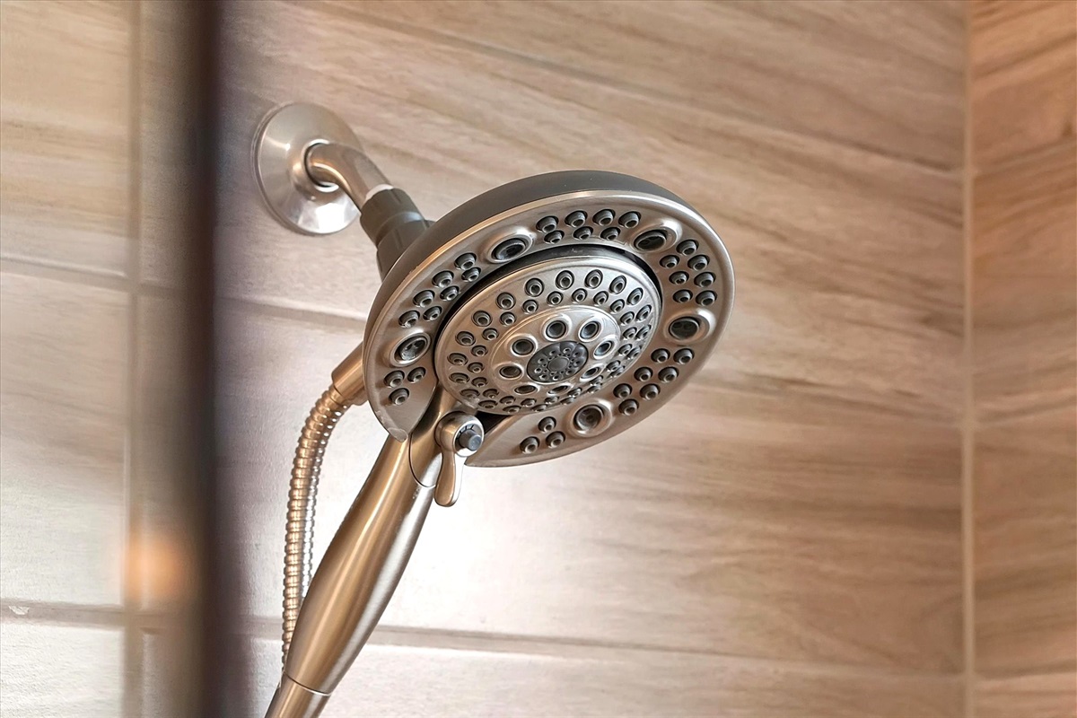Spa type shower head