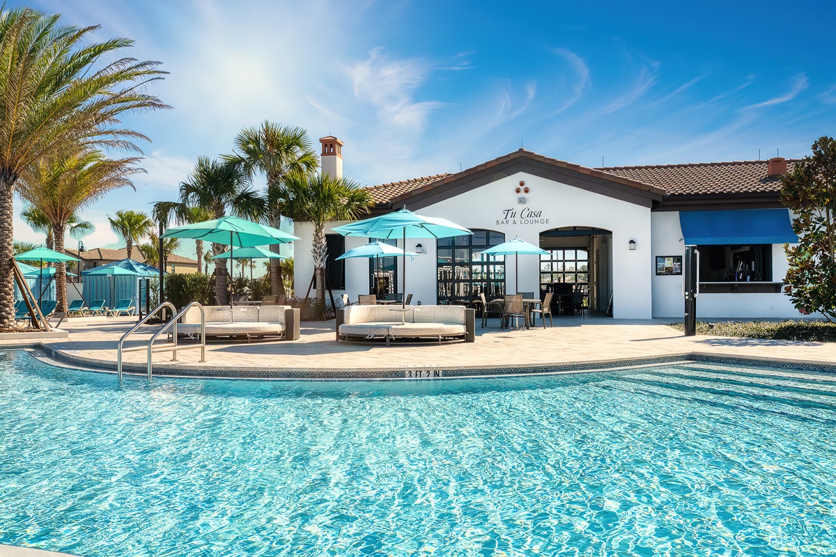Windsor at Westside Clubhouse Pool