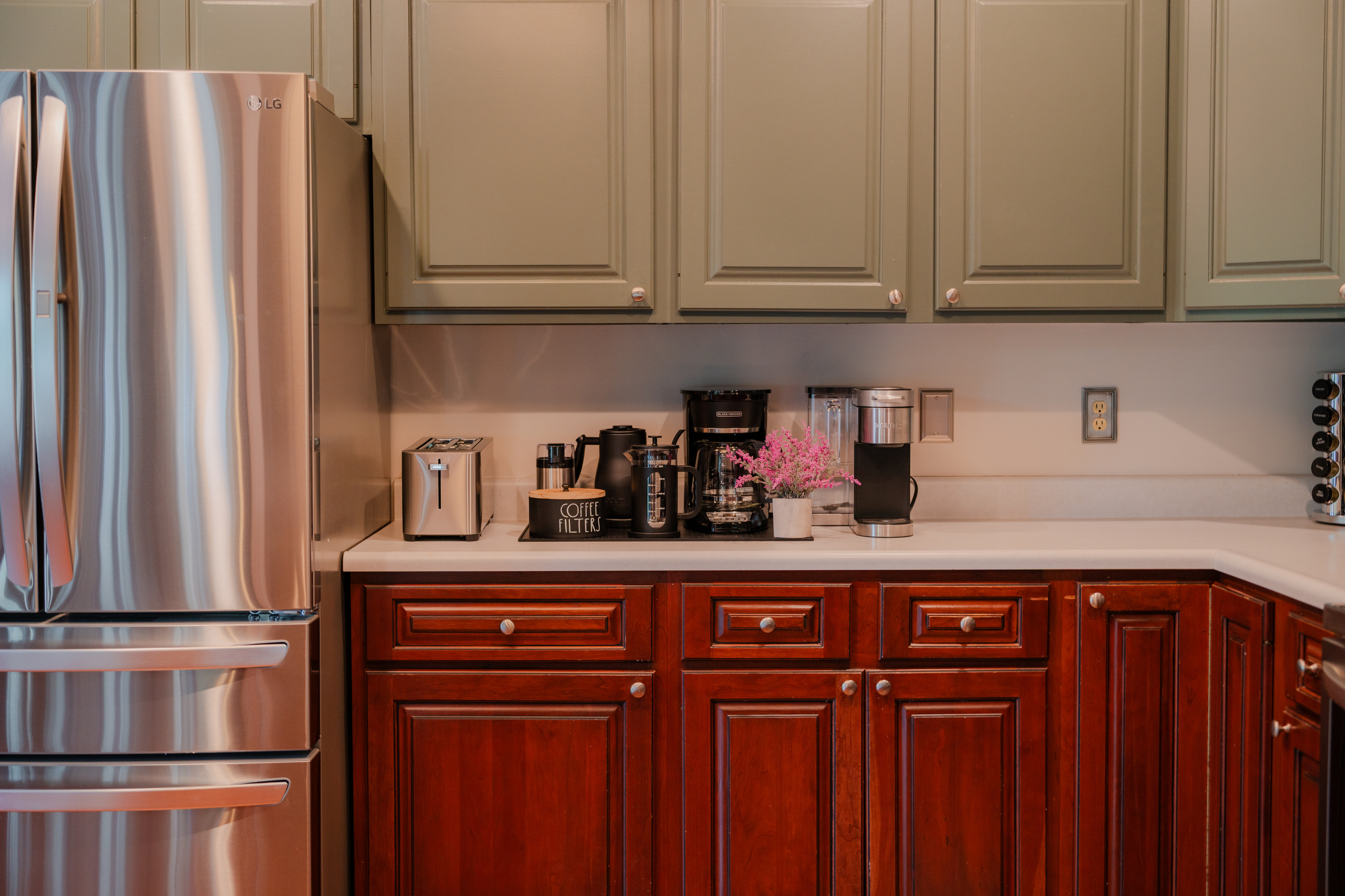 Start your day with coffee at the island and end it with dinner shared among loved ones.